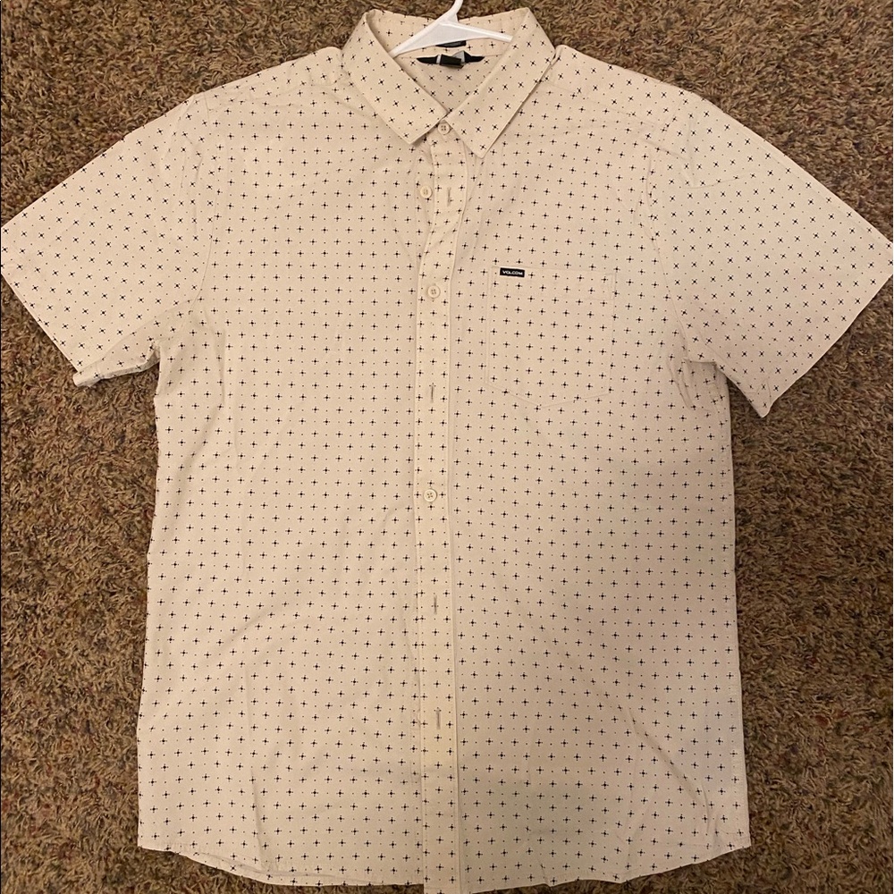 Volcom Button Up! Size XL!!!
